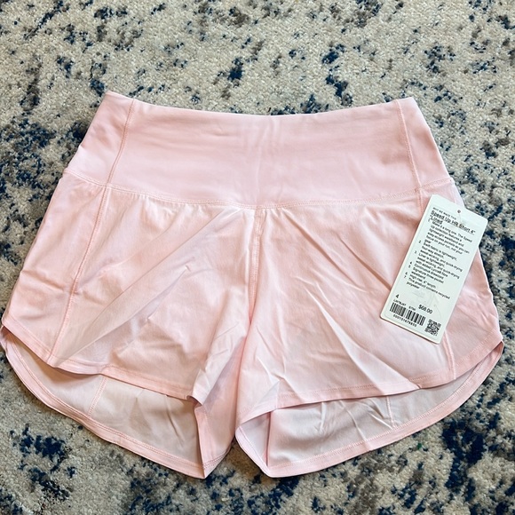 Lululemon speed ups strawberry milkshake size 4 4” length - Picture 2 of 3